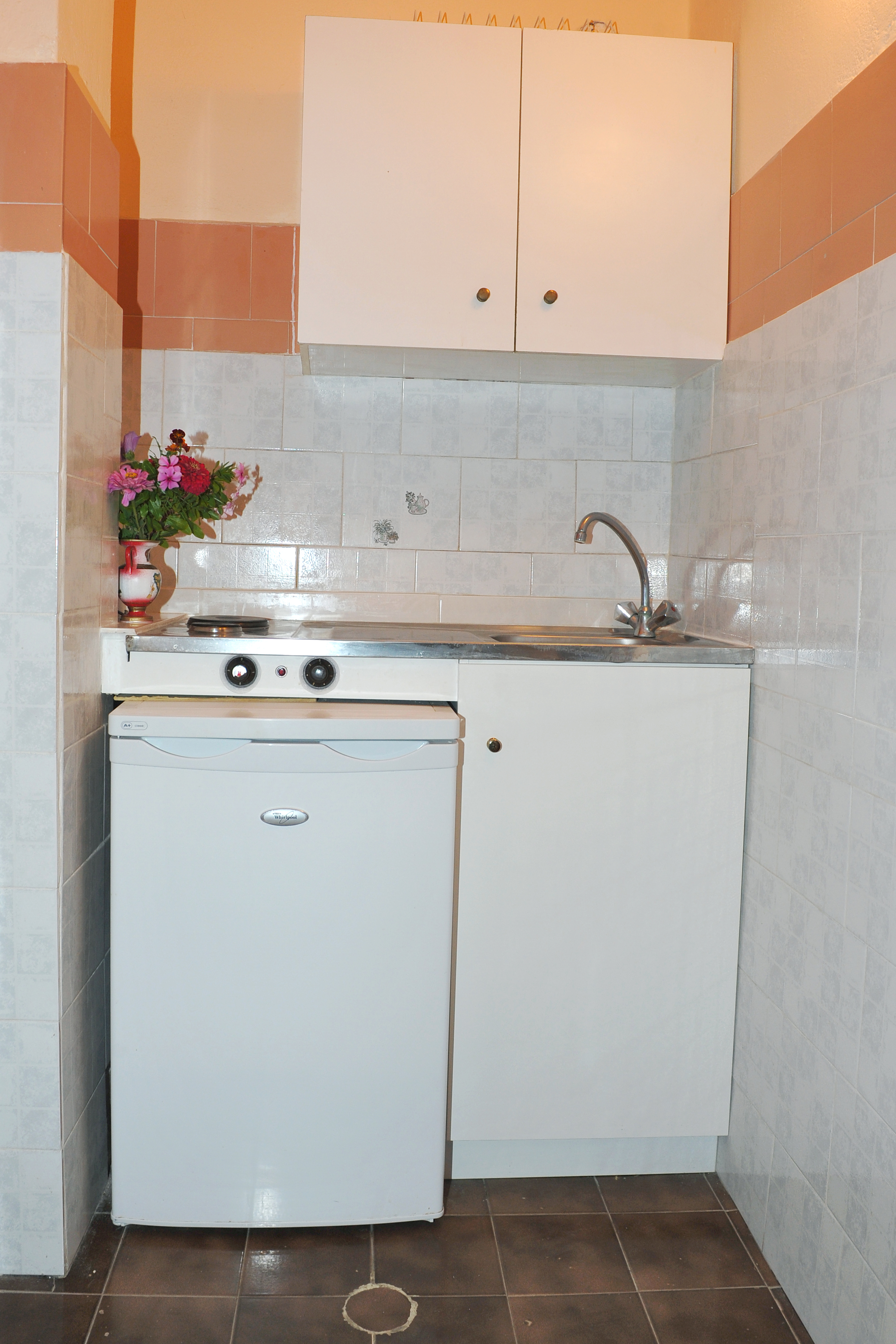 Makis Louvlis Apartments & Studios
