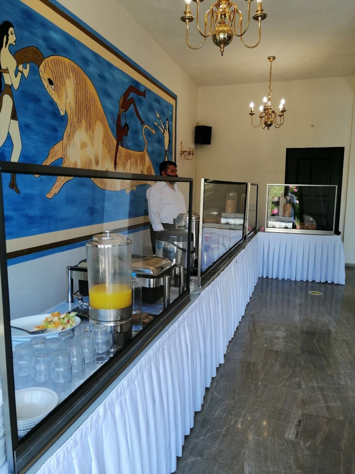 Serena Hotel