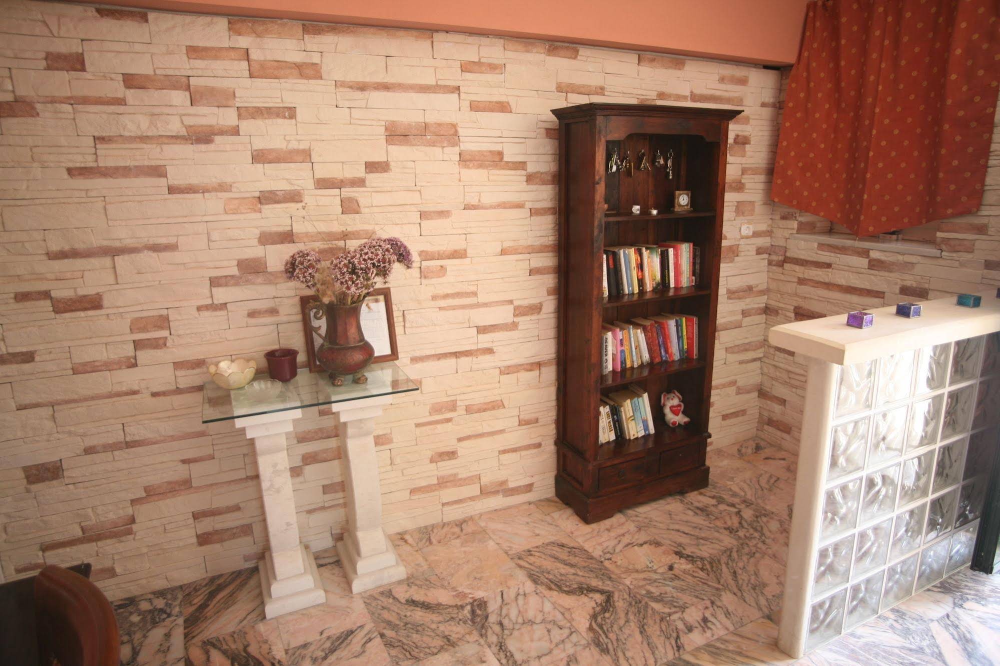 Aphrodite Apartments