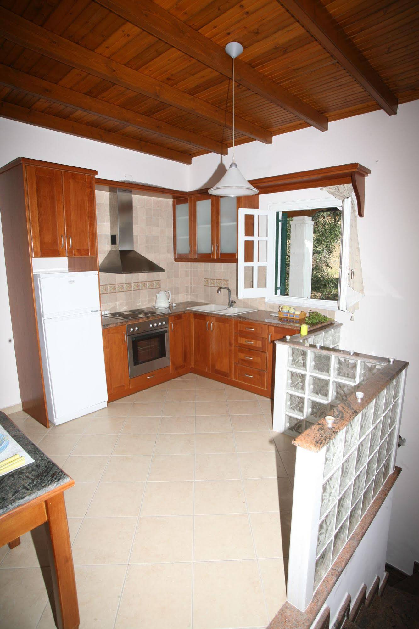 Aphrodite Apartments