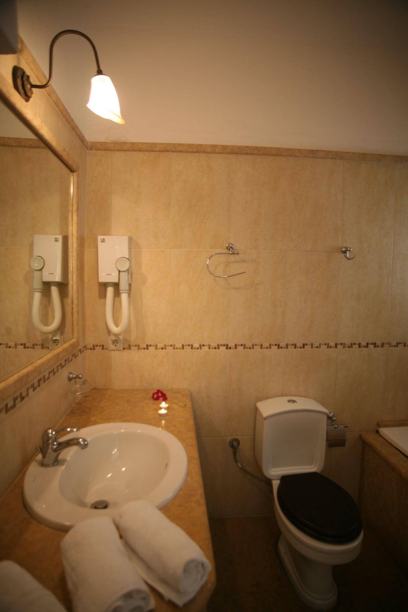 Aphrodite Apartments