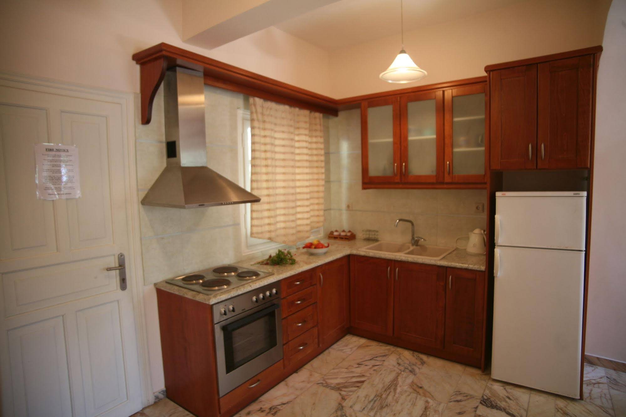 Aphrodite Apartments