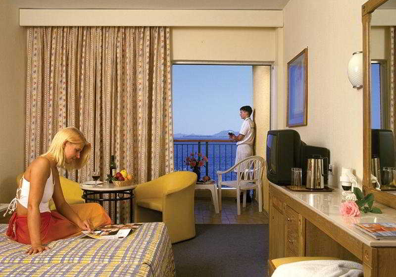 Atlantica Nissaki Beach