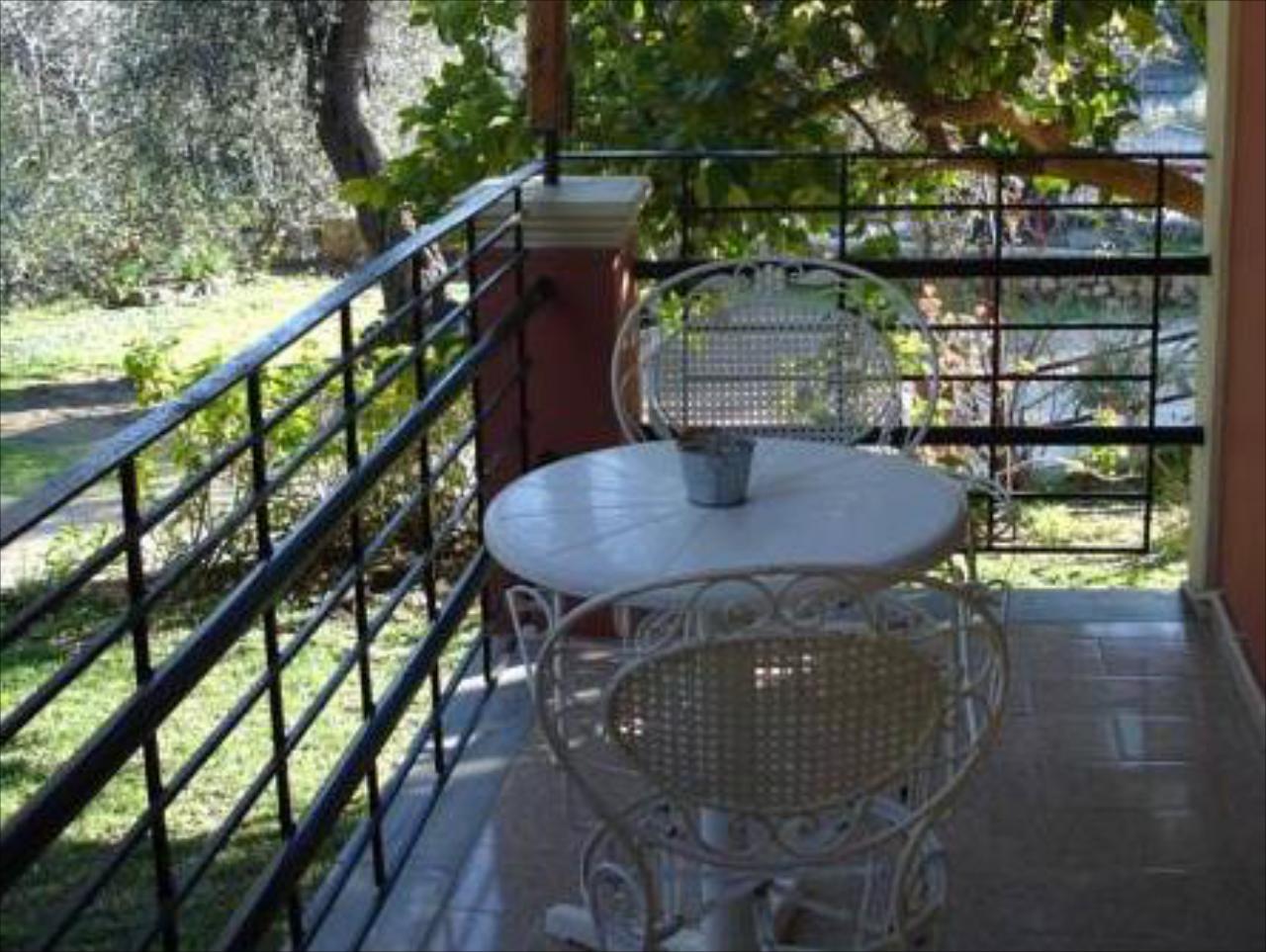 Bozikis Apartments and Studios
