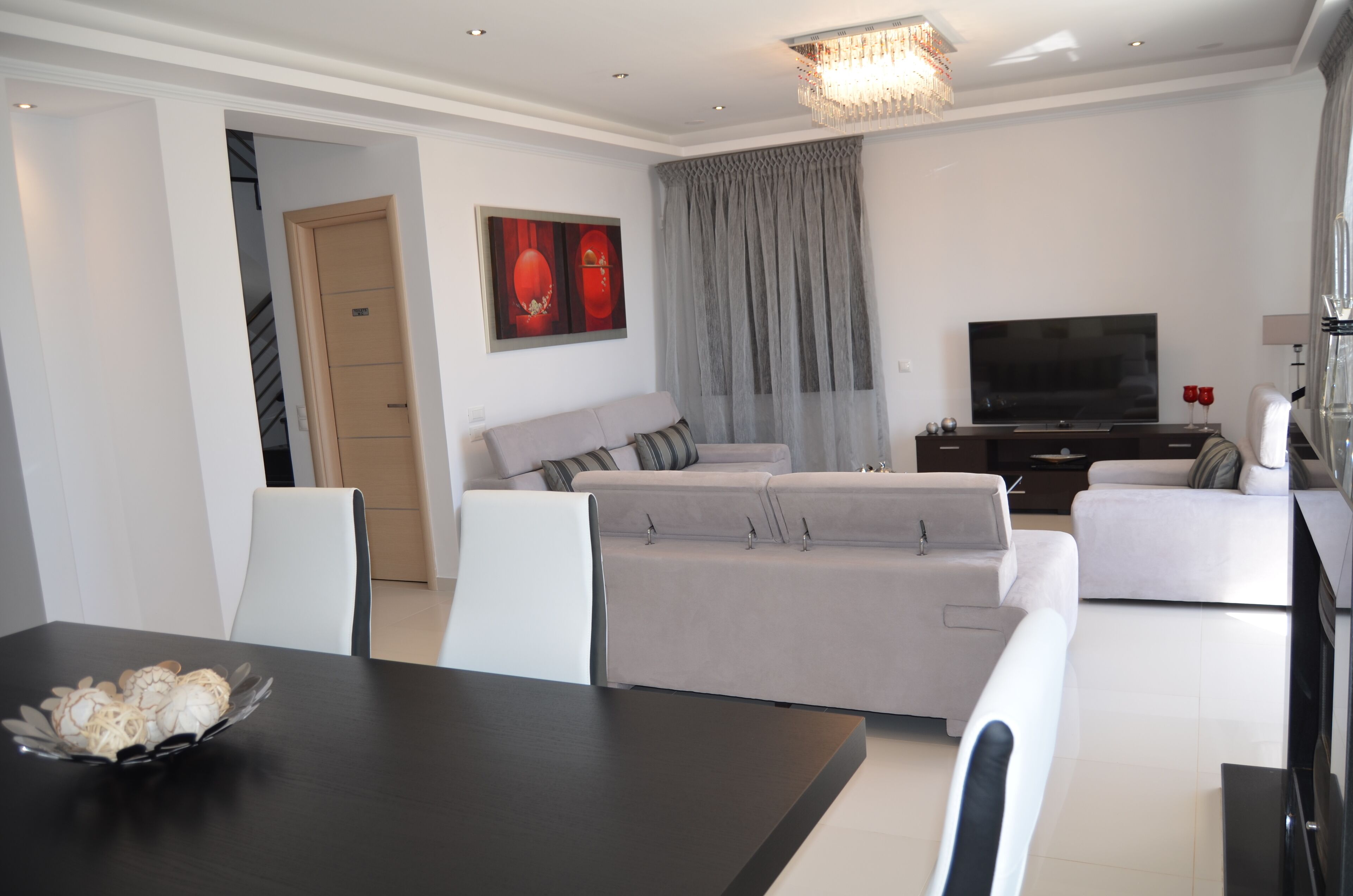 Achillion Luxury Villa