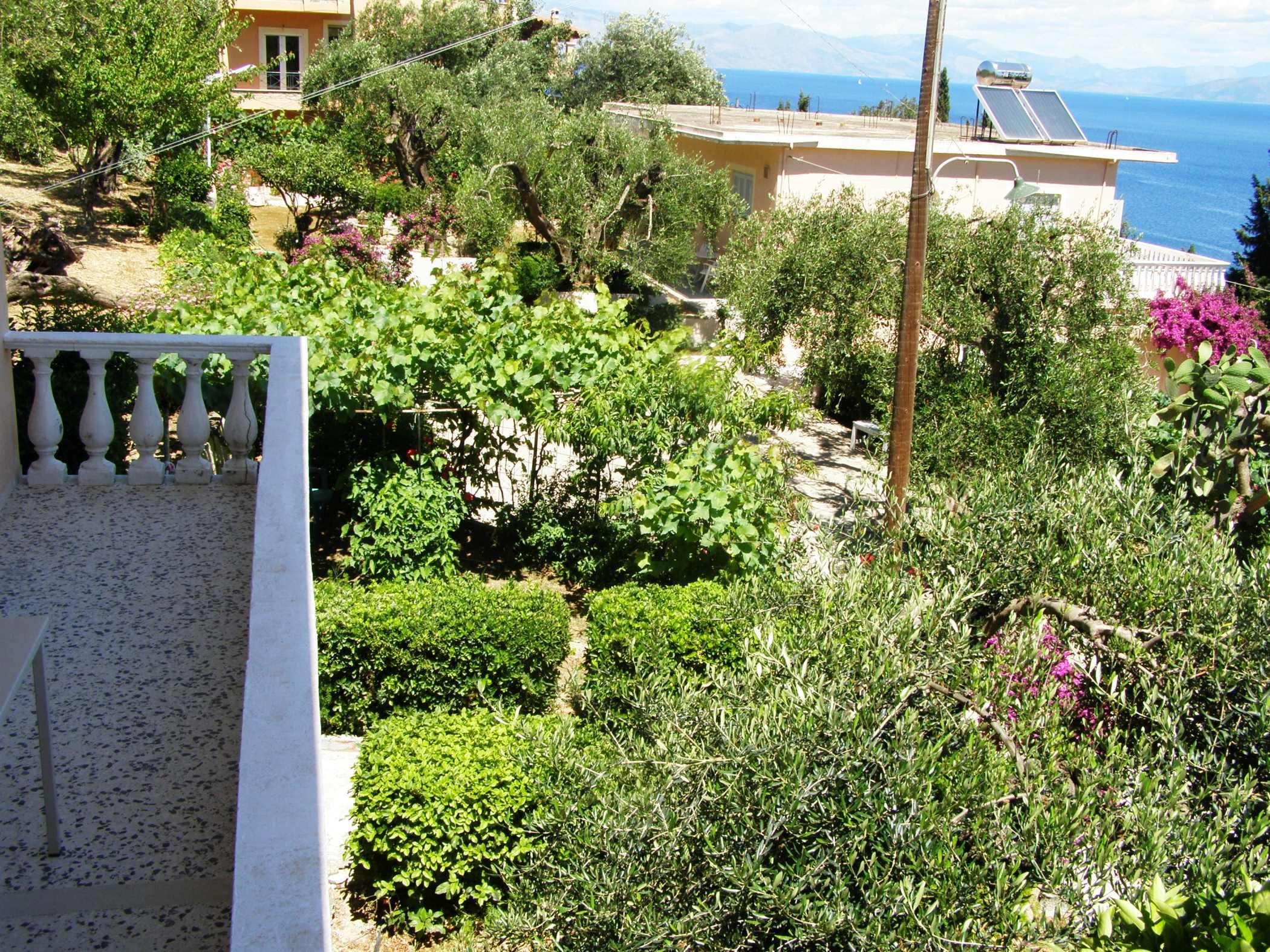 Apostolos & Eleni Family Apartments