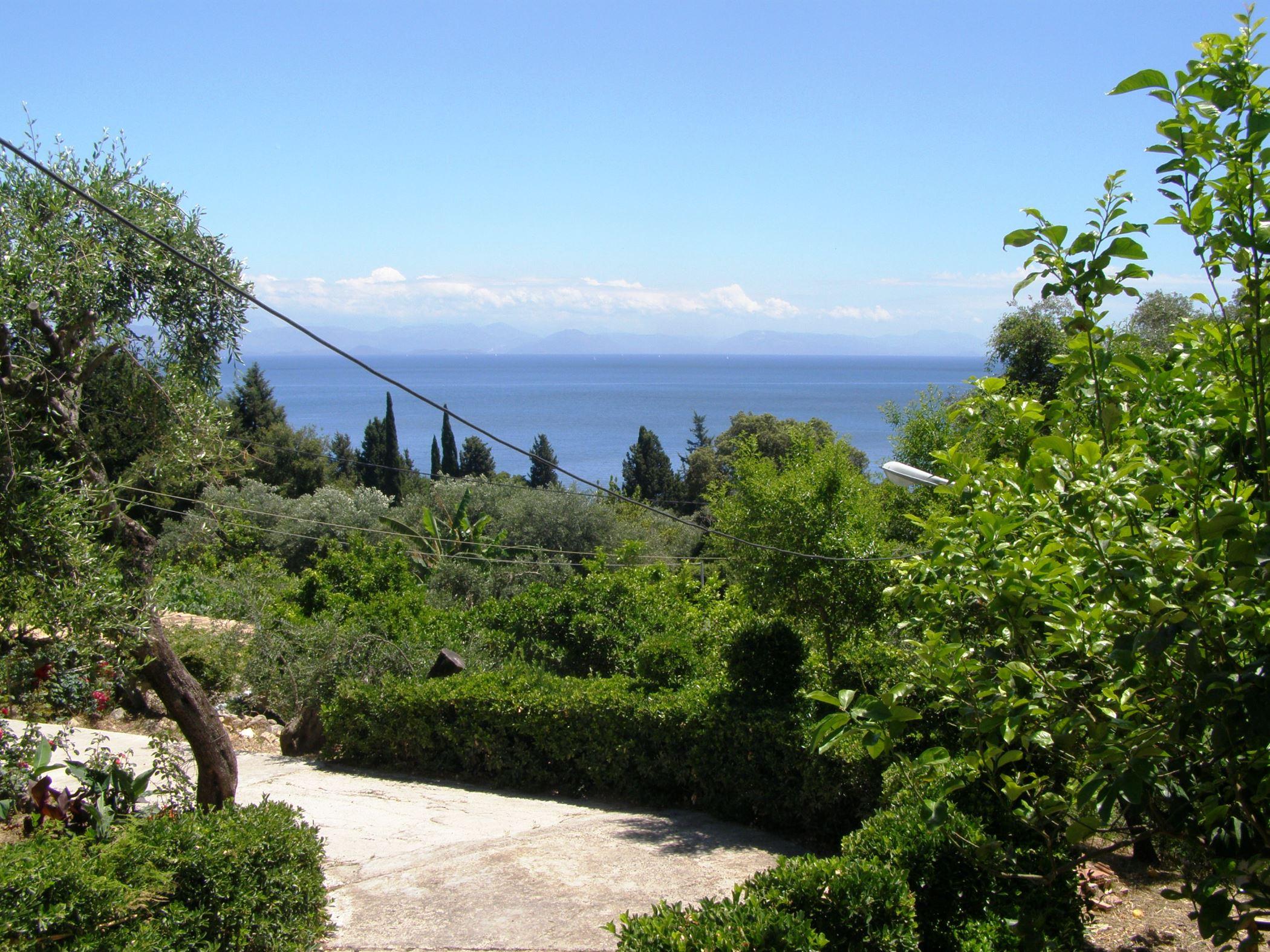 Apostolos & Eleni Family Apartments