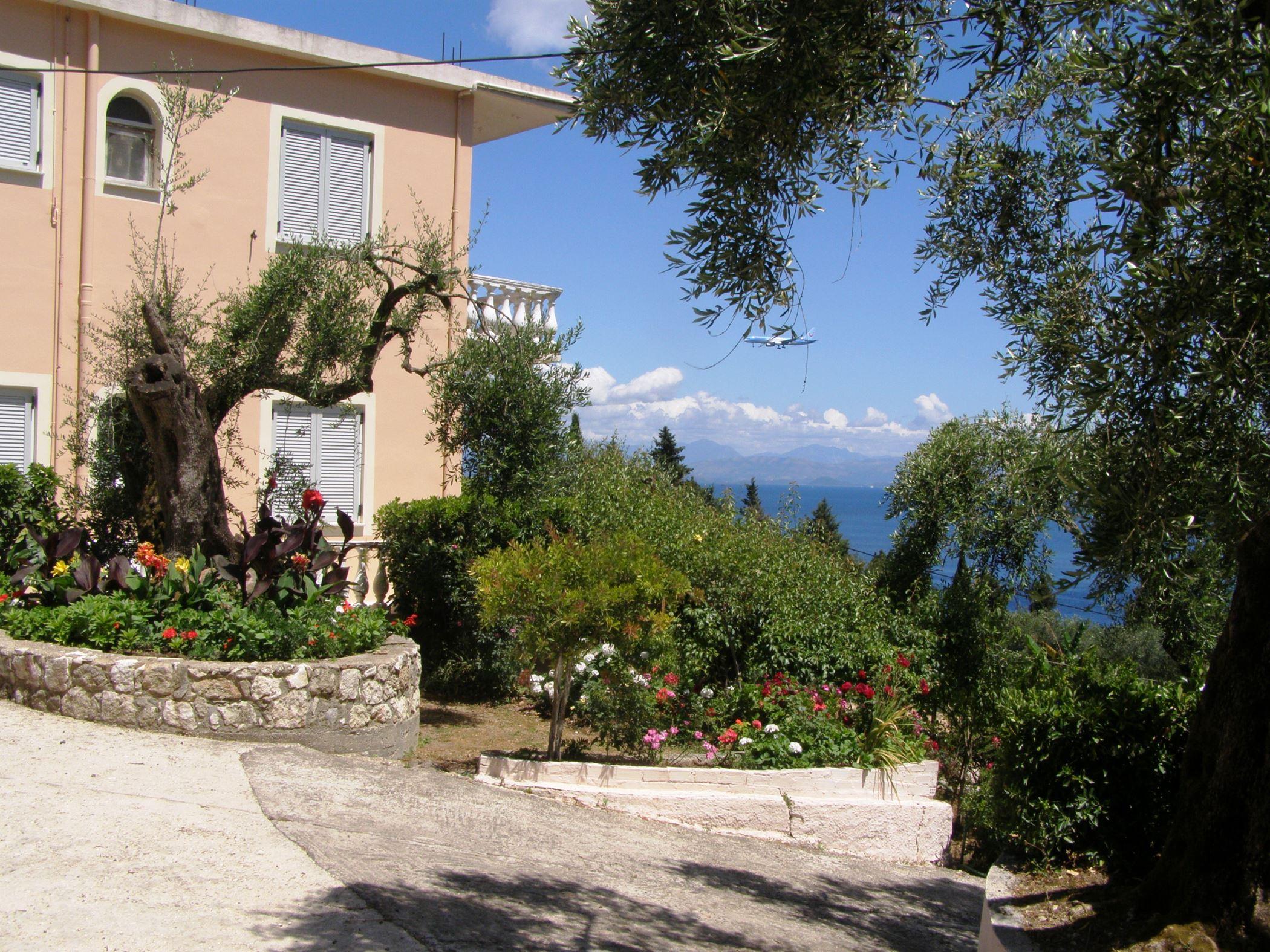 Apostolos & Eleni Family Apartments