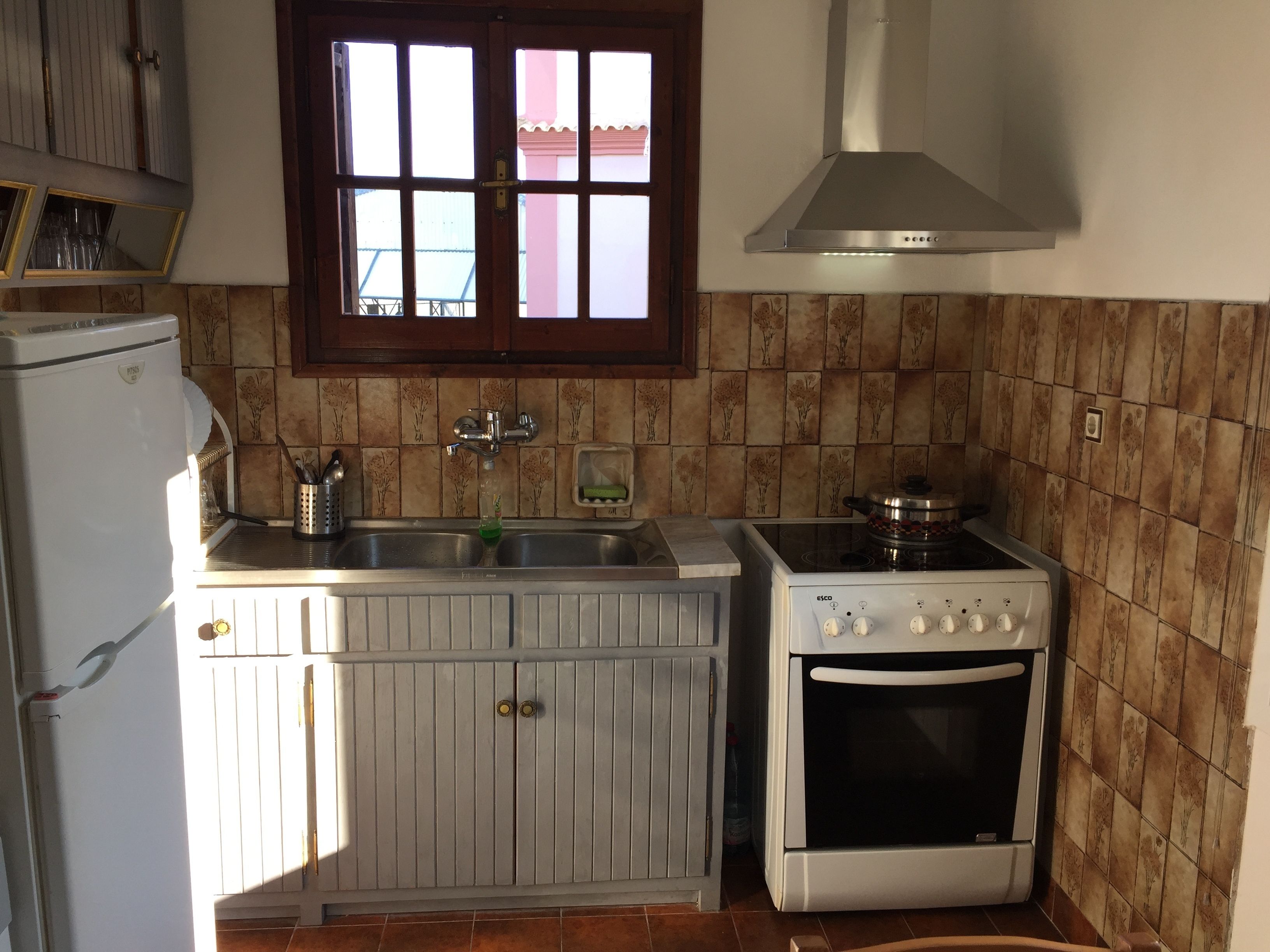 Alexander Apartments