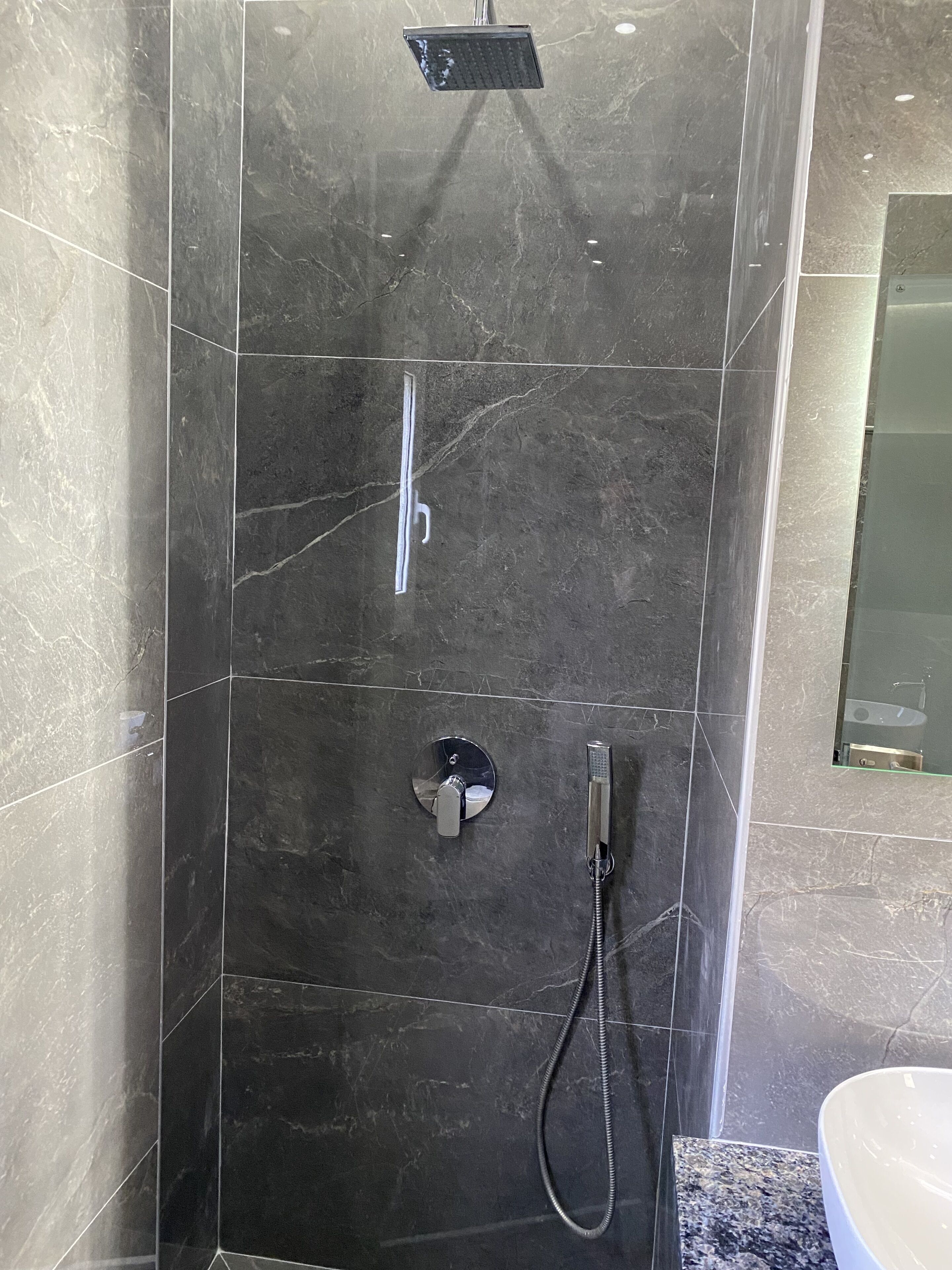 Alexander Apartments