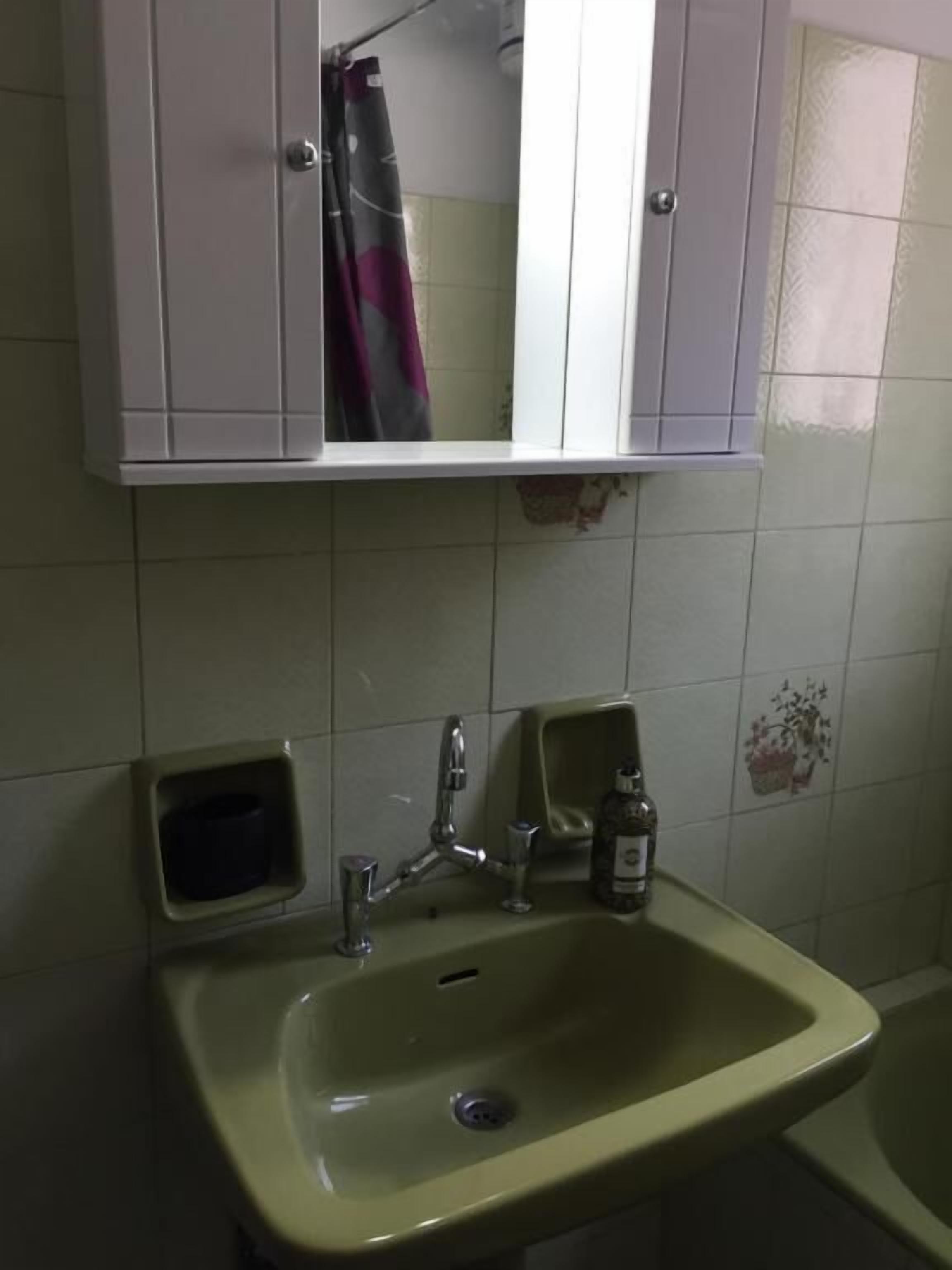 Alexander Apartments