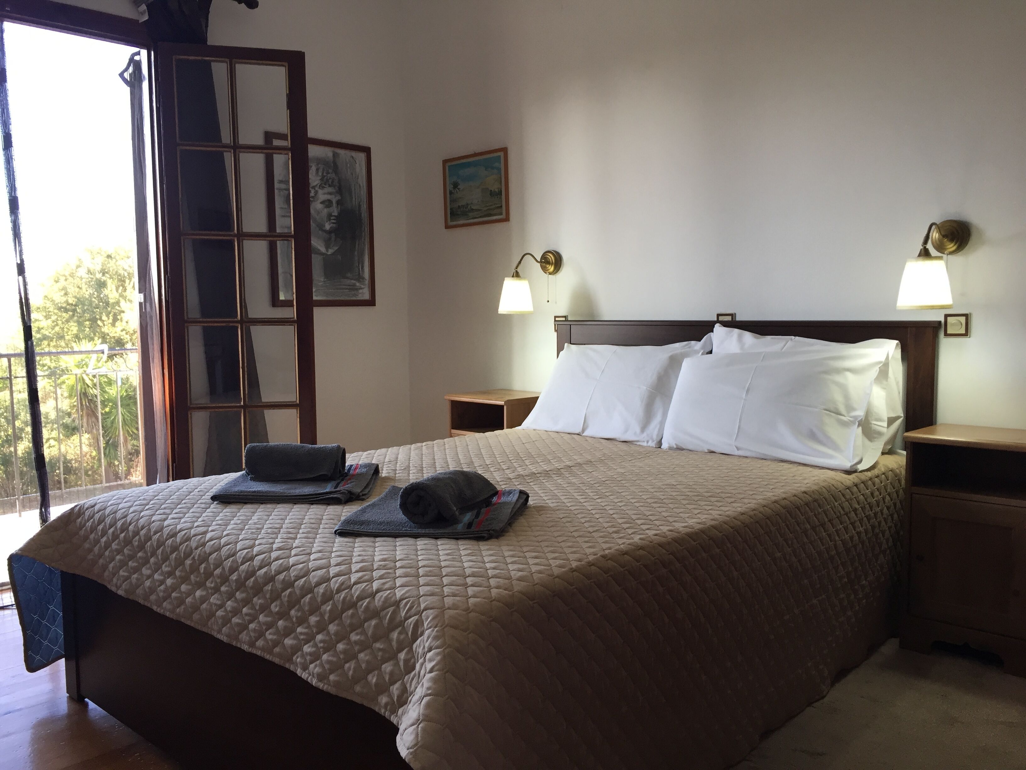 Alexander Apartments