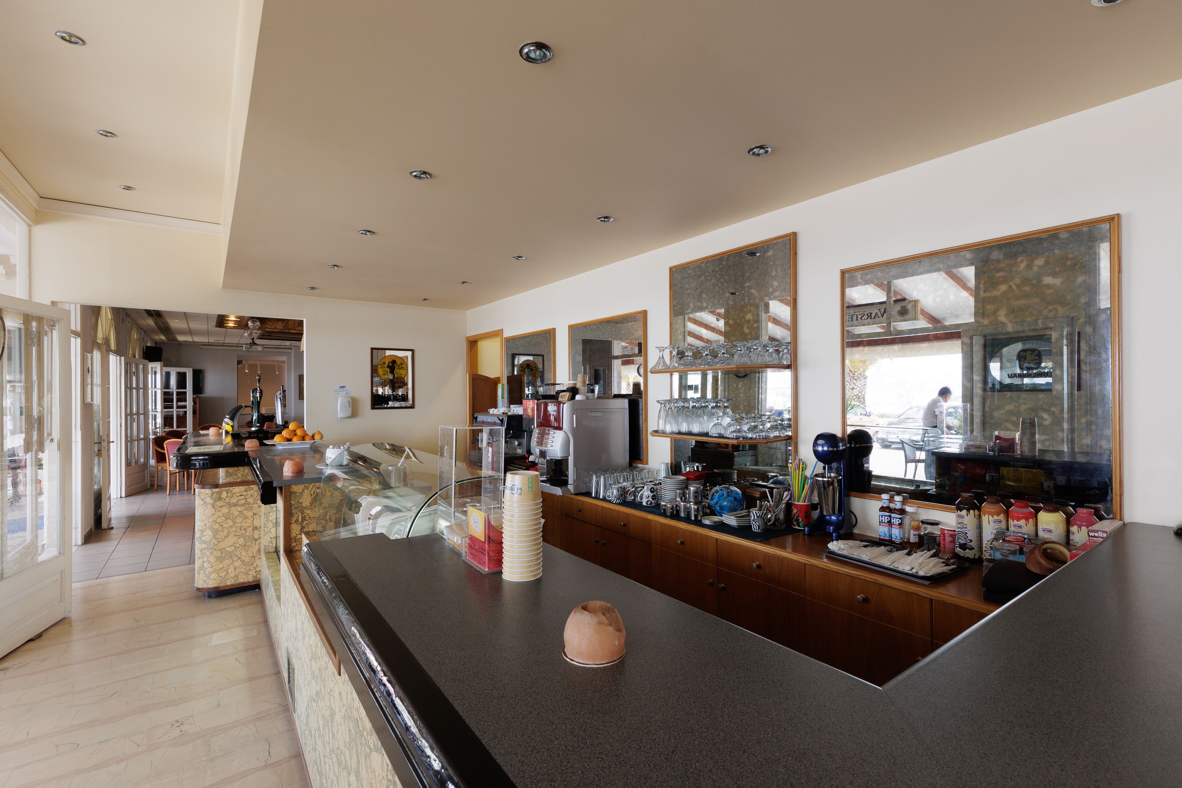 Aphrodite Hotel by Konnect