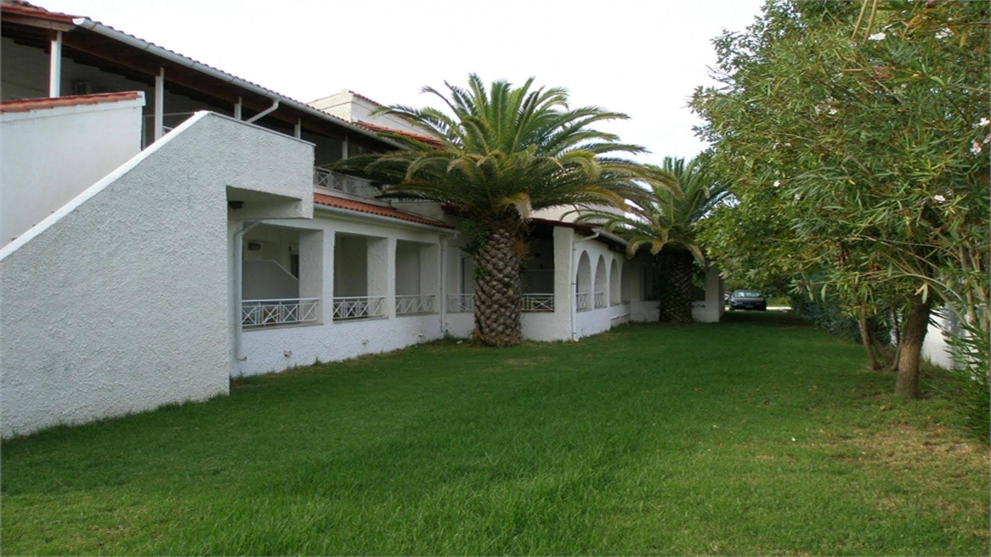 Sandra Apartments
