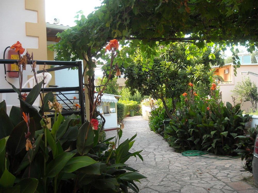 Corfu Holiday Apartments