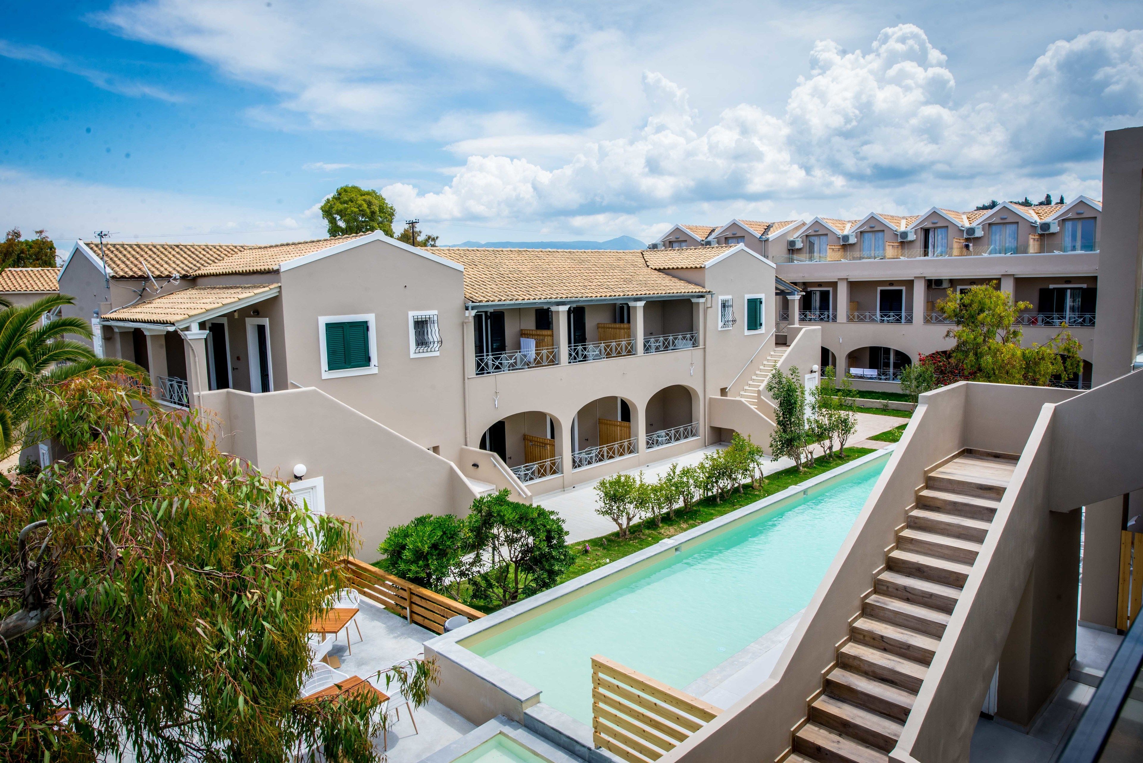 Amour Holiday Resort