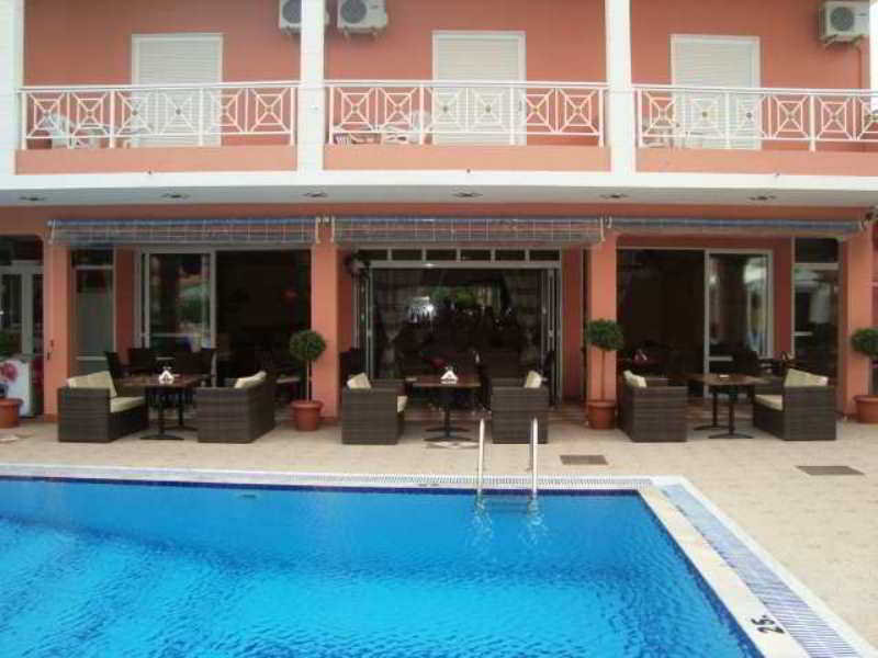 Angelina’s Hotel & Apartments
