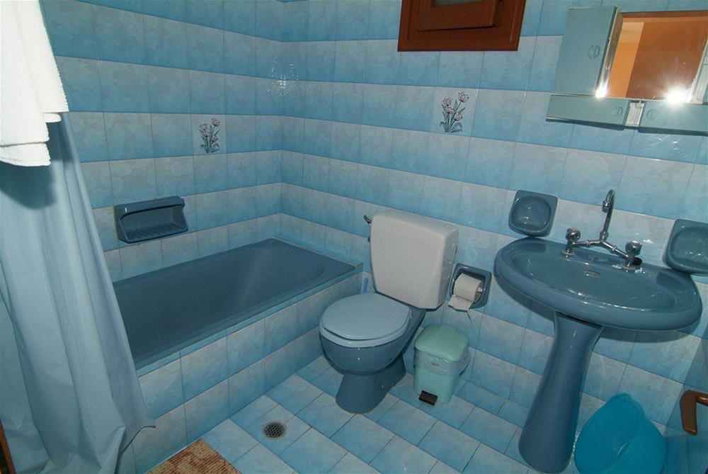 Chrysanthy Apartments