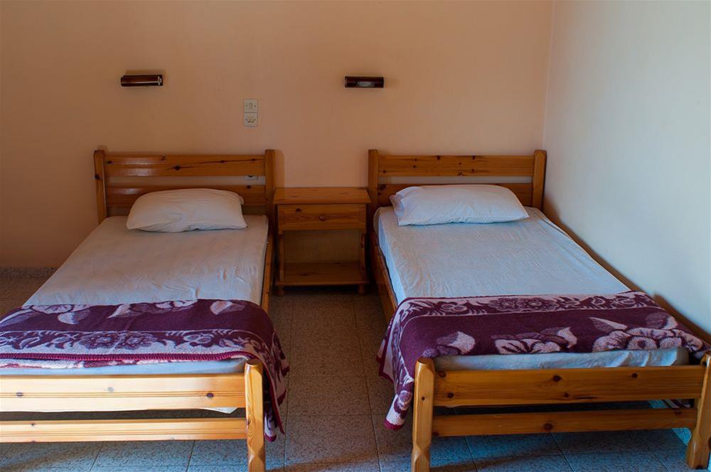 Chrysanthy Apartments