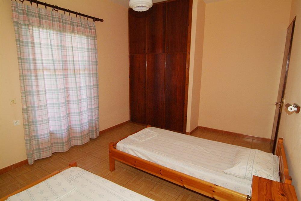 Chrysanthy Apartments