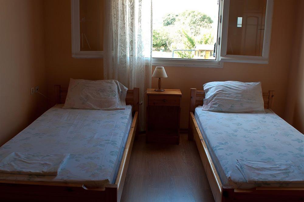 Chrysanthy Apartments