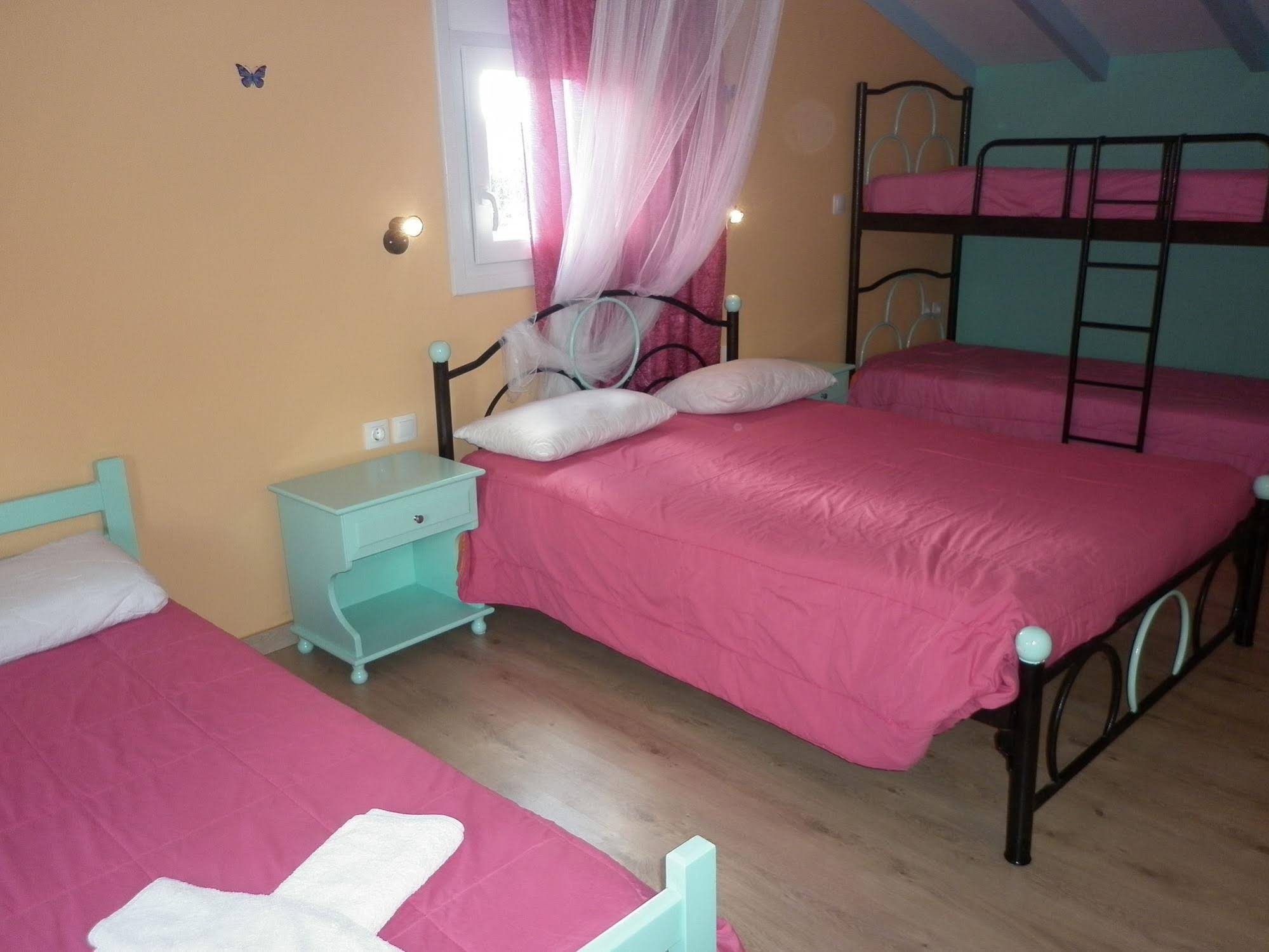 Eleni Family Apartments