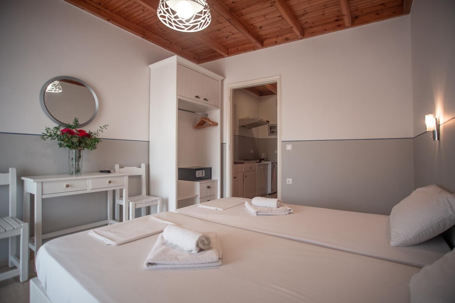 Frida Corfu Apartments