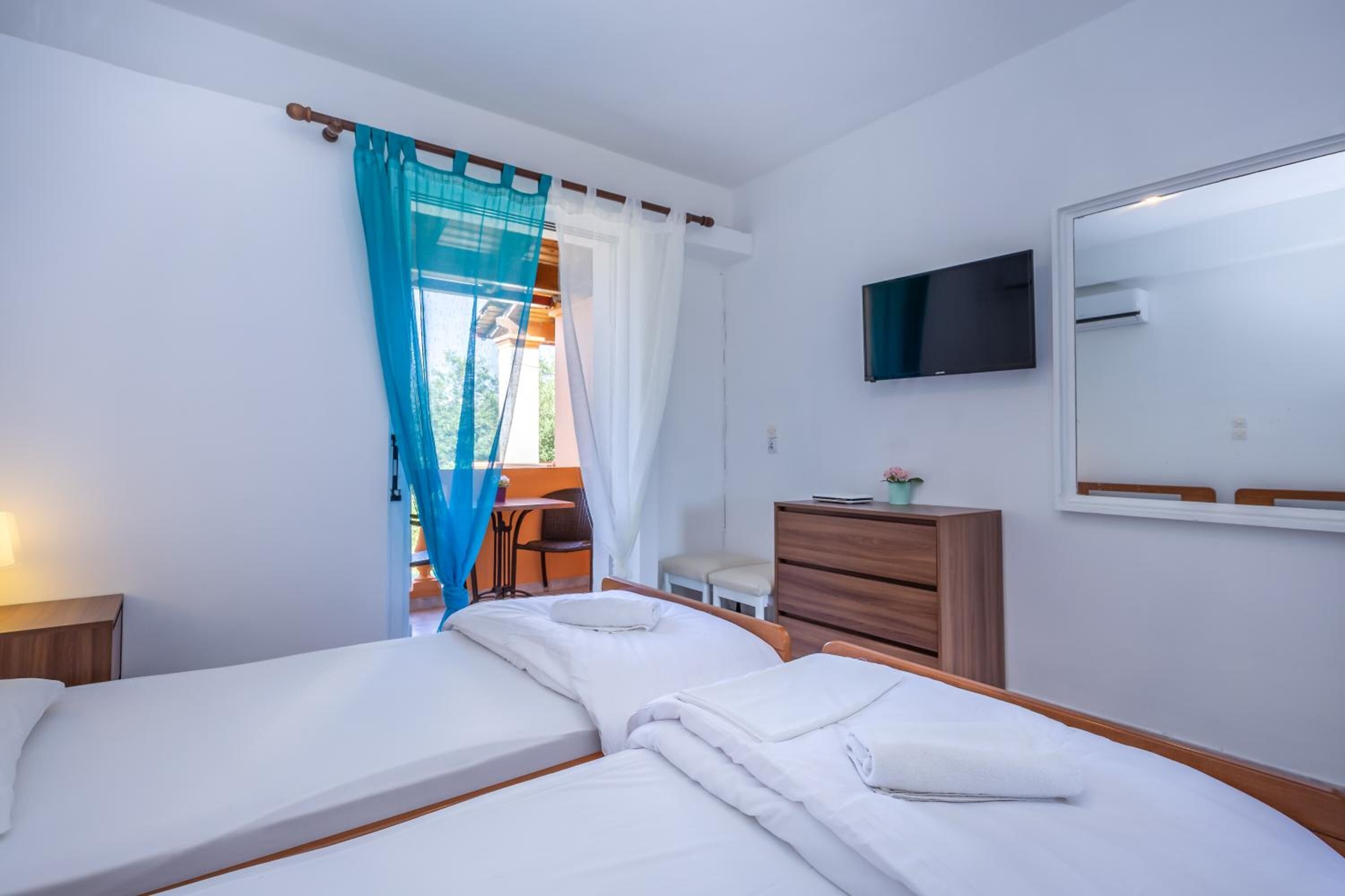 Frida Corfu Apartments