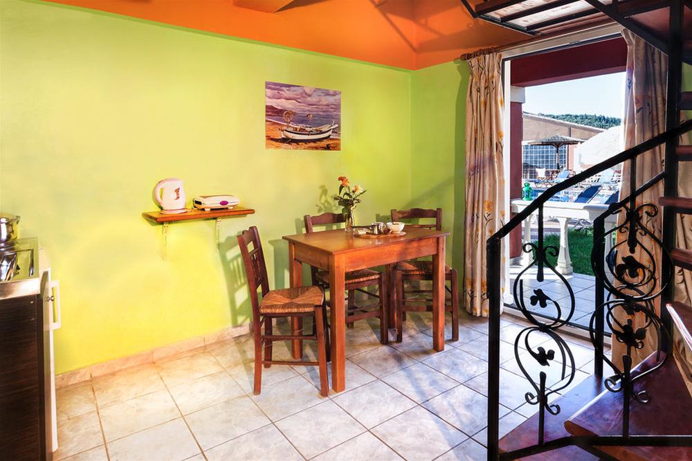 Haroula Apartments