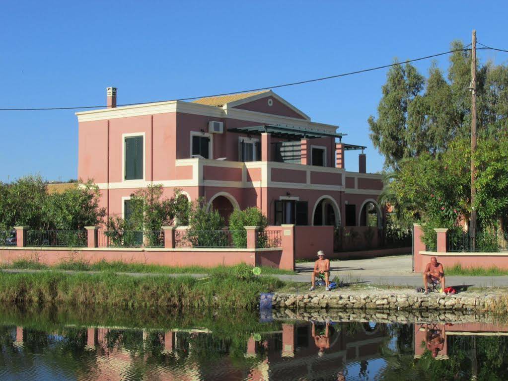 Marie Apartments