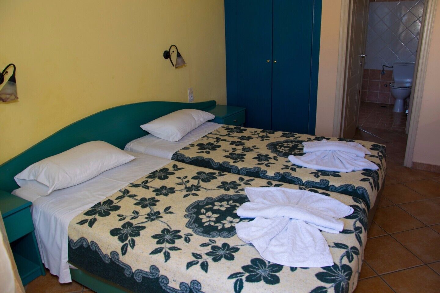 Olive Grove Hotel