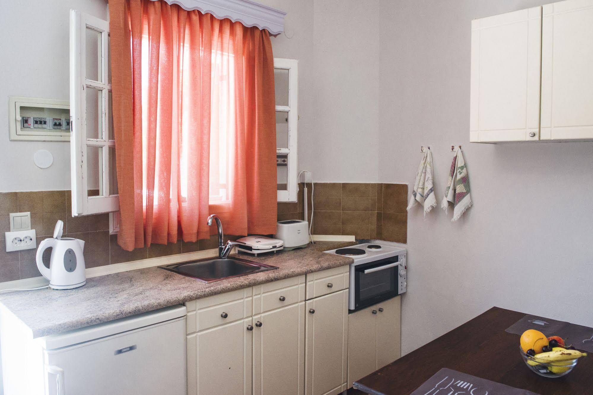 Potamos Apartments