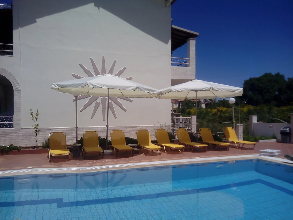 Villa Del Sol Apartments