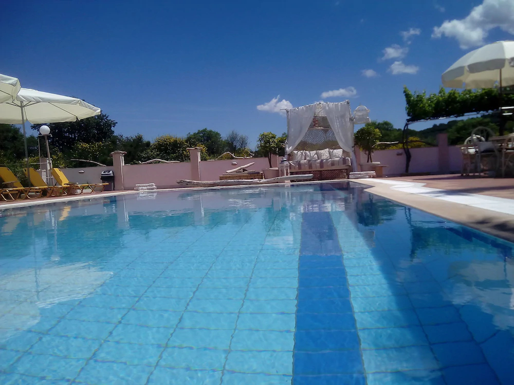 Villa Del Sol Apartments