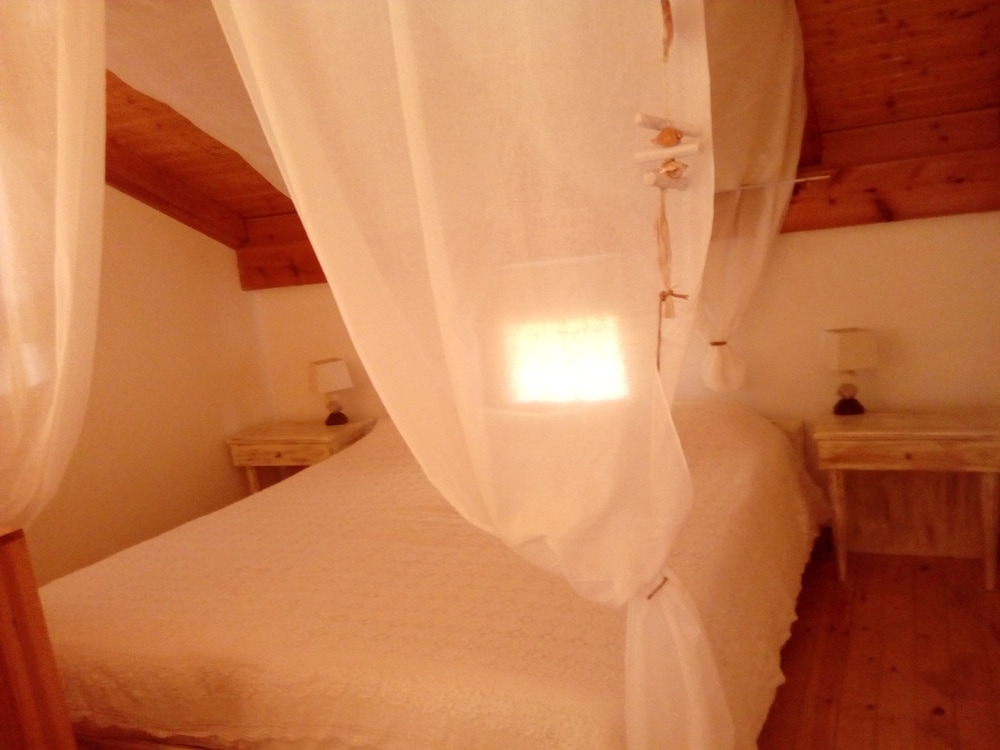 Villa Del Sol Apartments