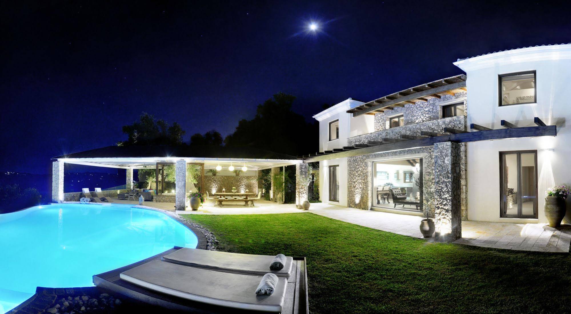 Corfu Luxury Villa Piedra