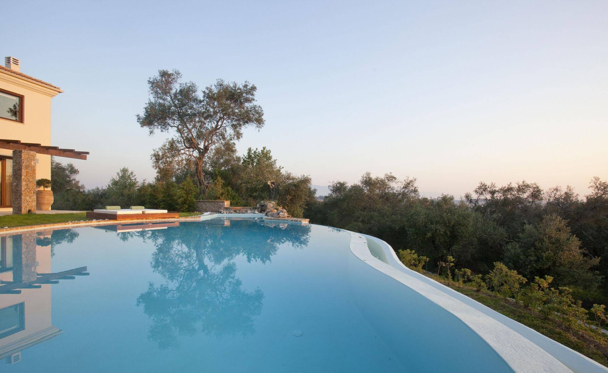 Corfu Luxury Villa Piedra