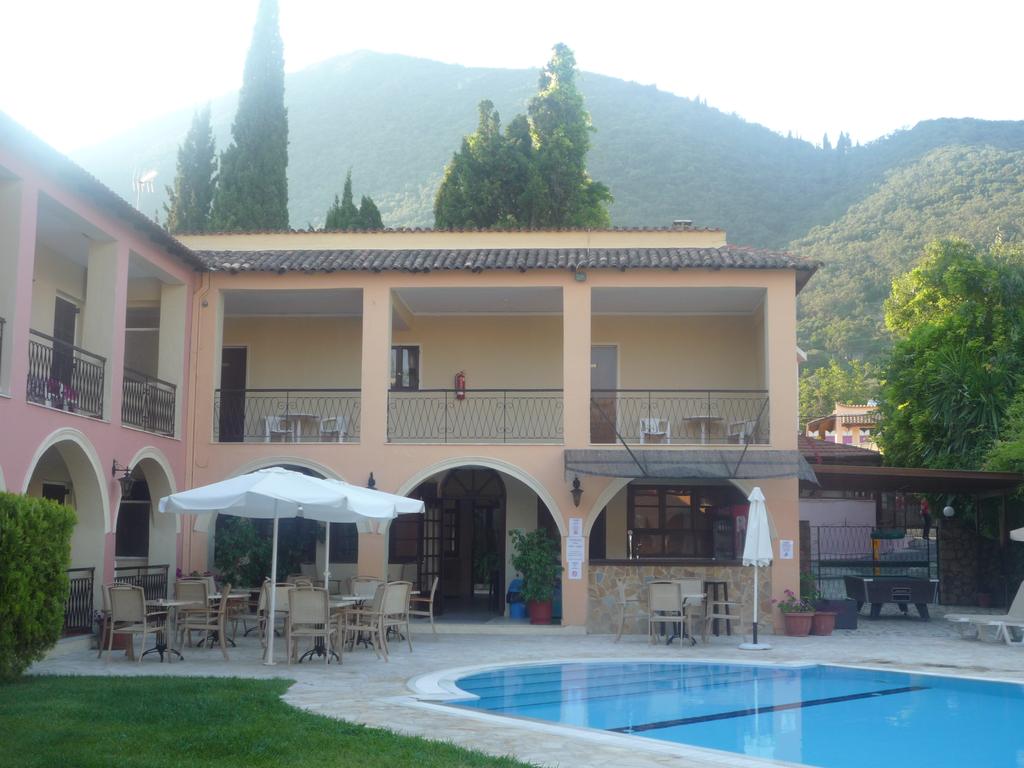 Annaliza Aparthotel