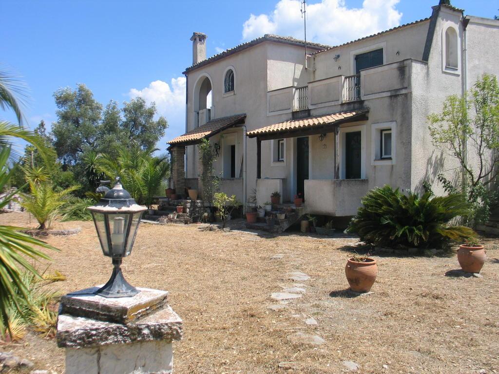 Corfu 9 Musses