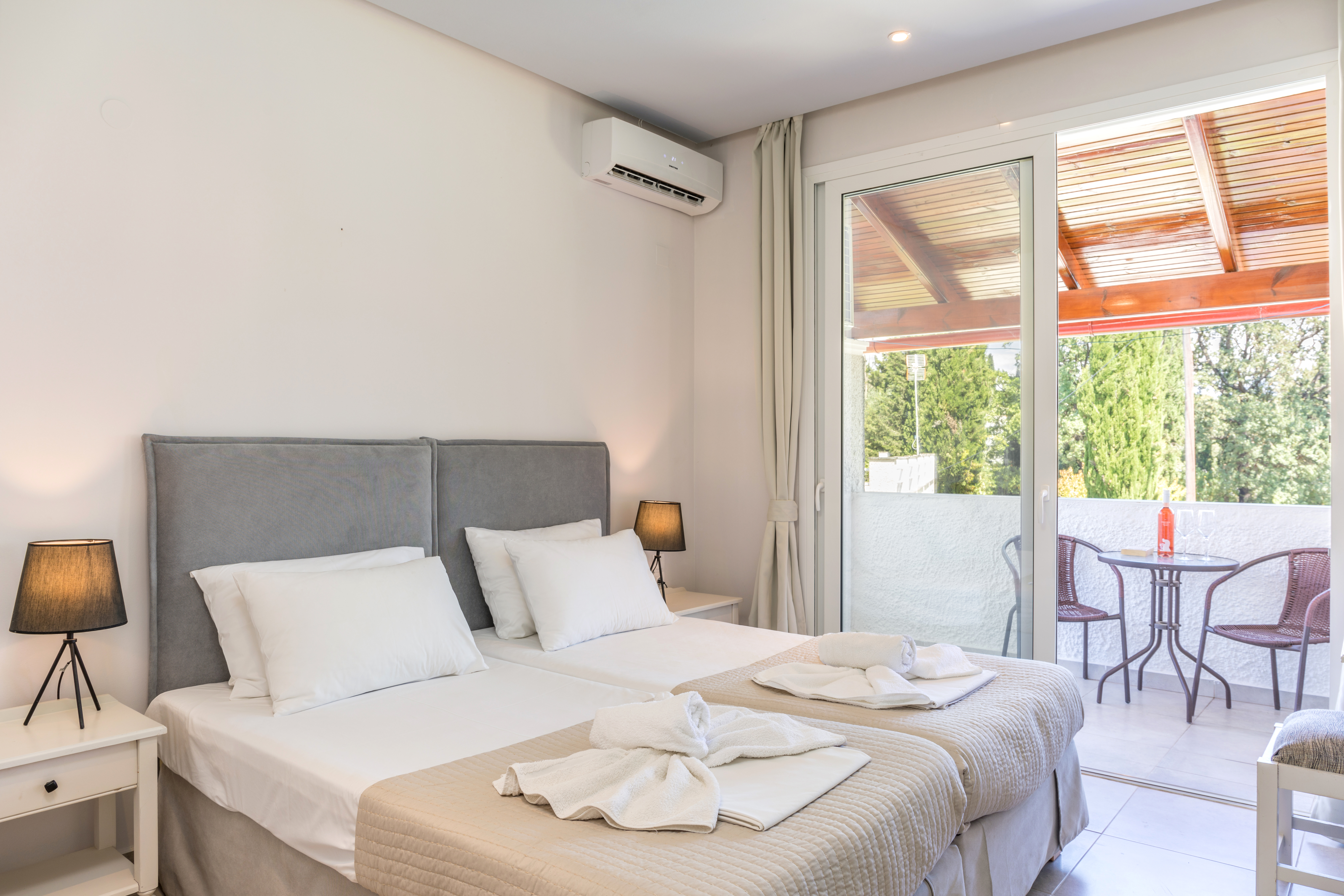 Dominoes Hotel Apartments