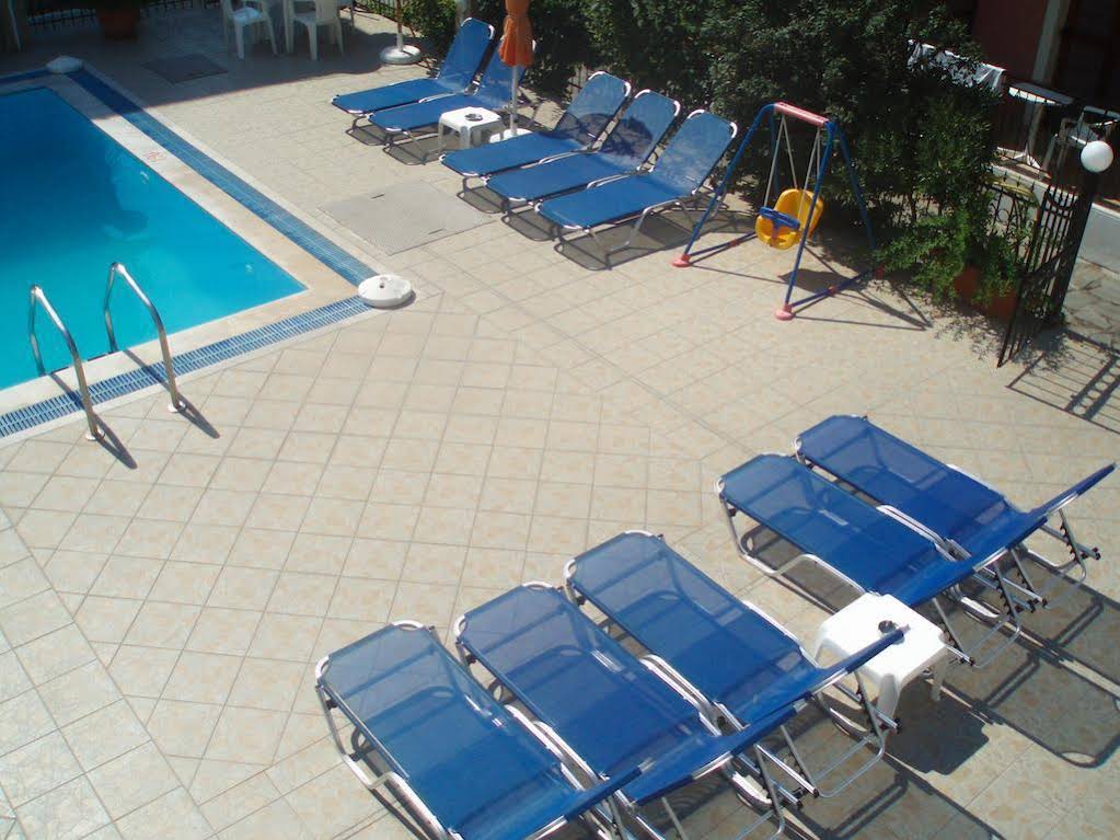 Marilena Apartments & Studios