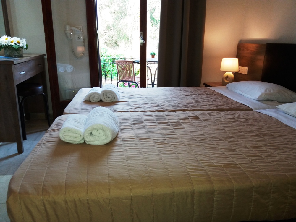 Mileona Rooms
