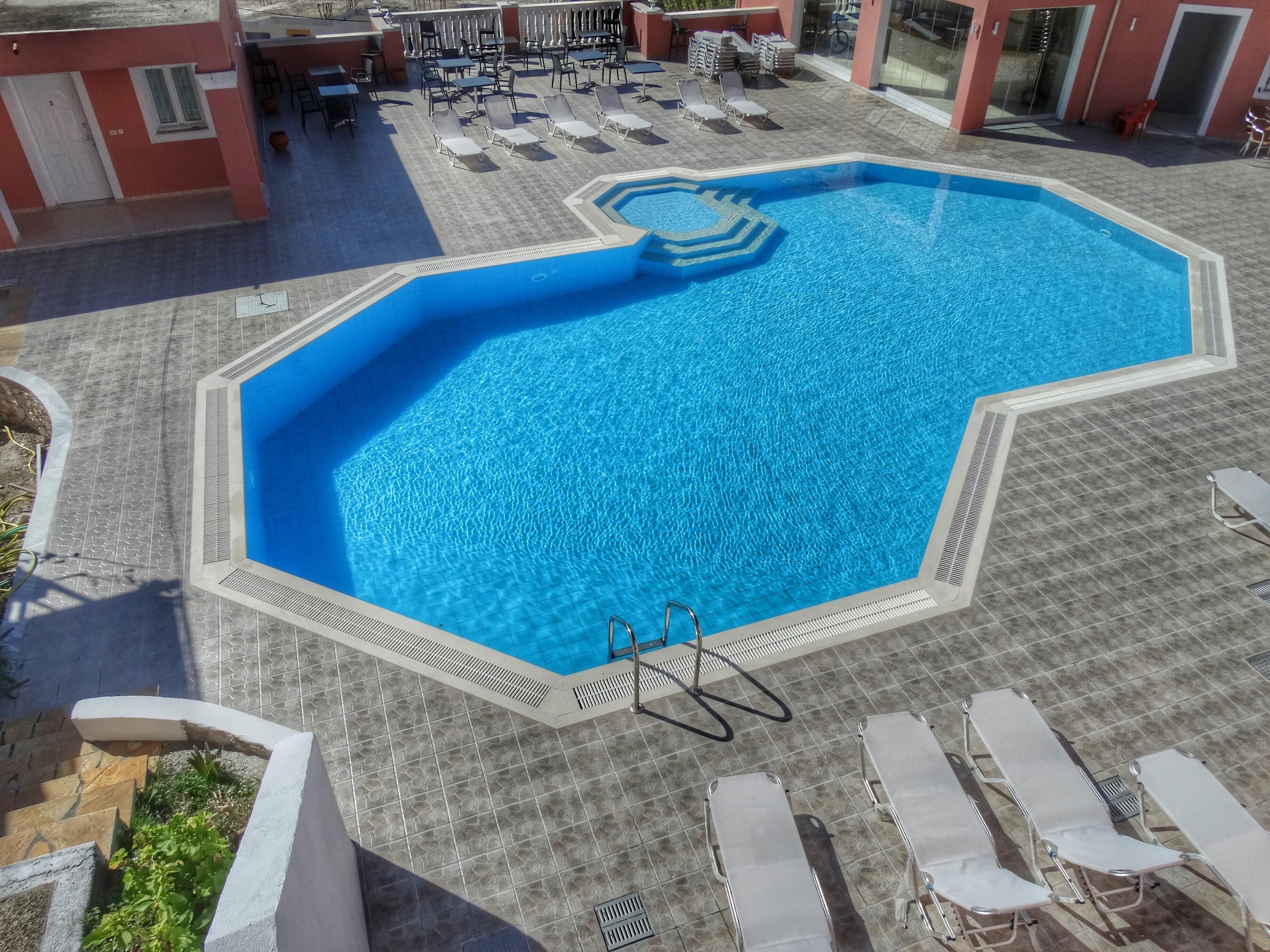 Paradiso Apartments