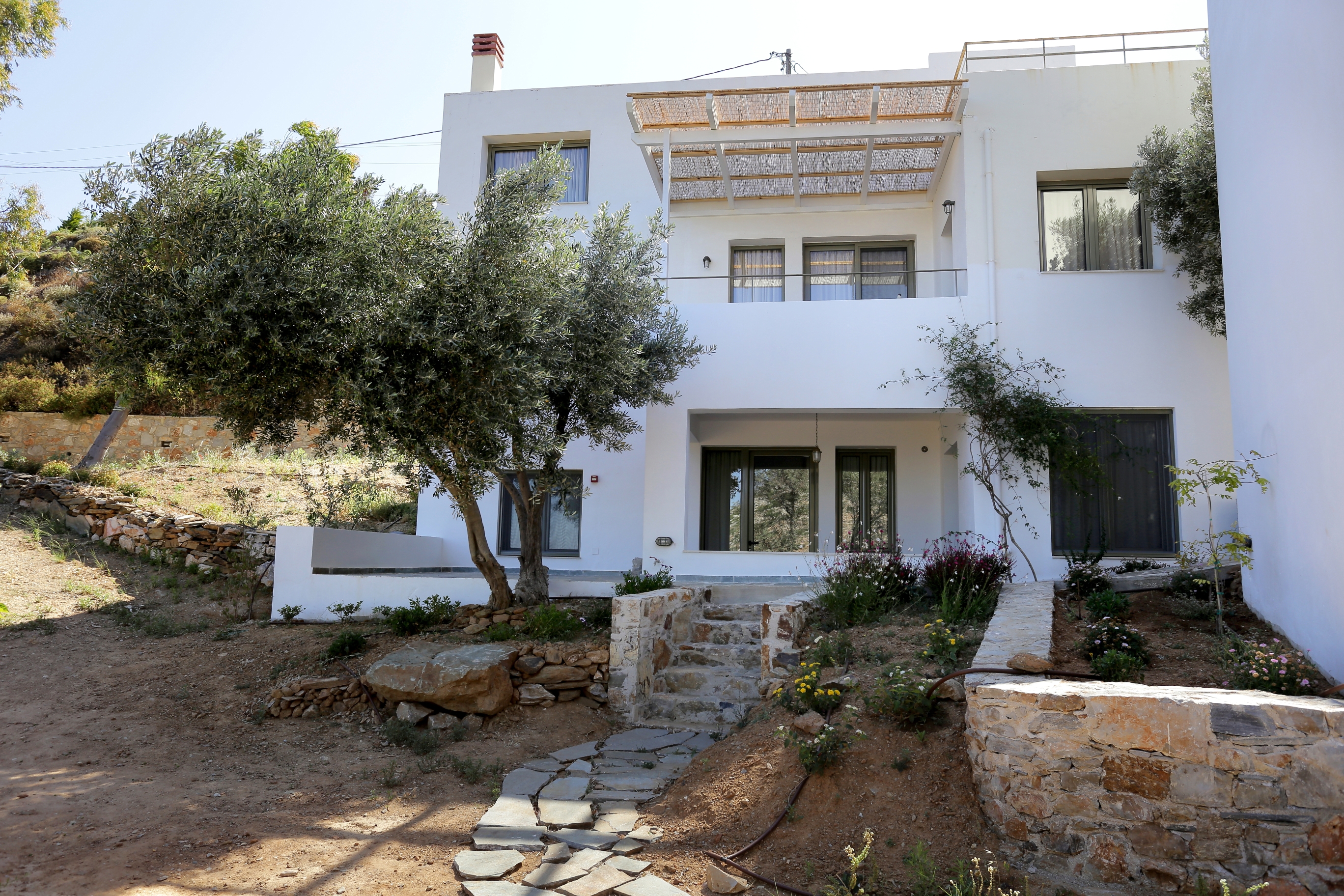 Mourtzanakis Residence