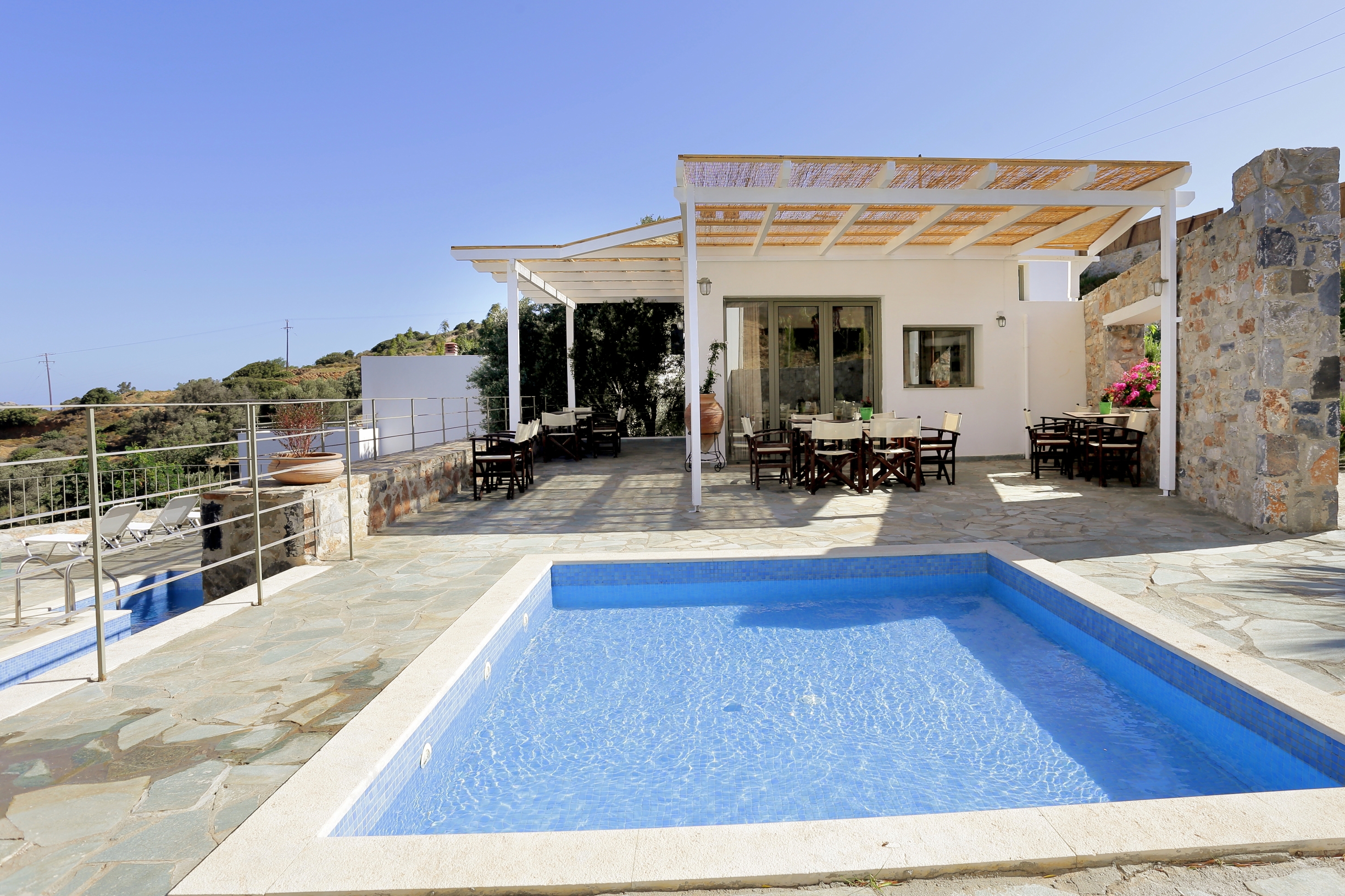 Mourtzanakis Residence