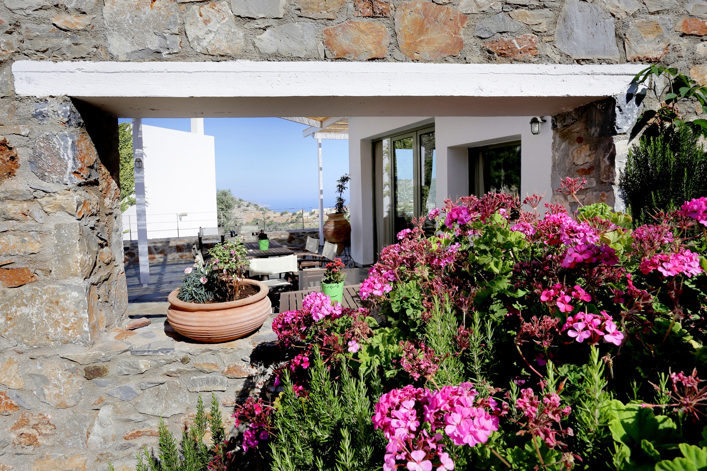 Mourtzanakis Residence