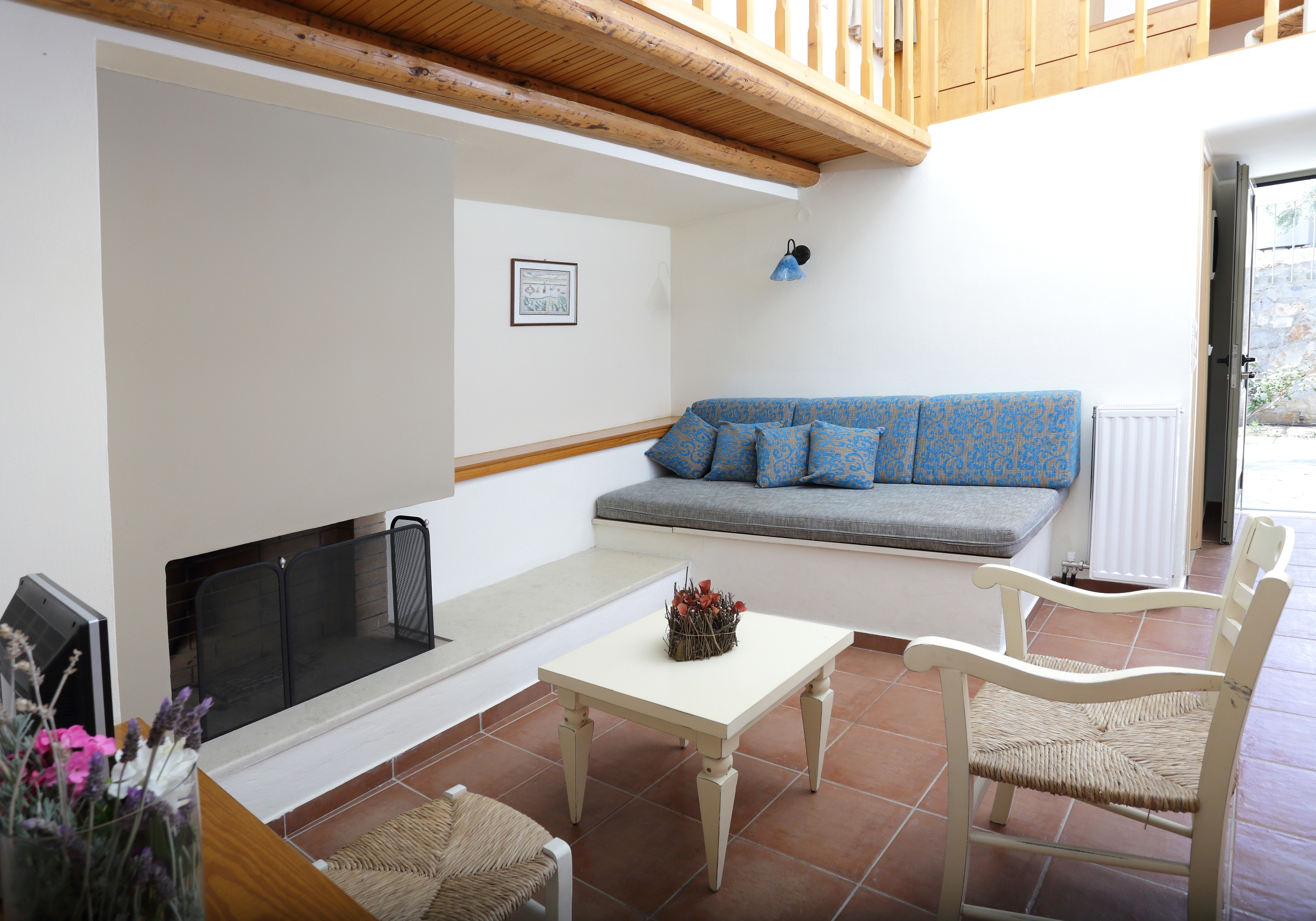Mourtzanakis Residence