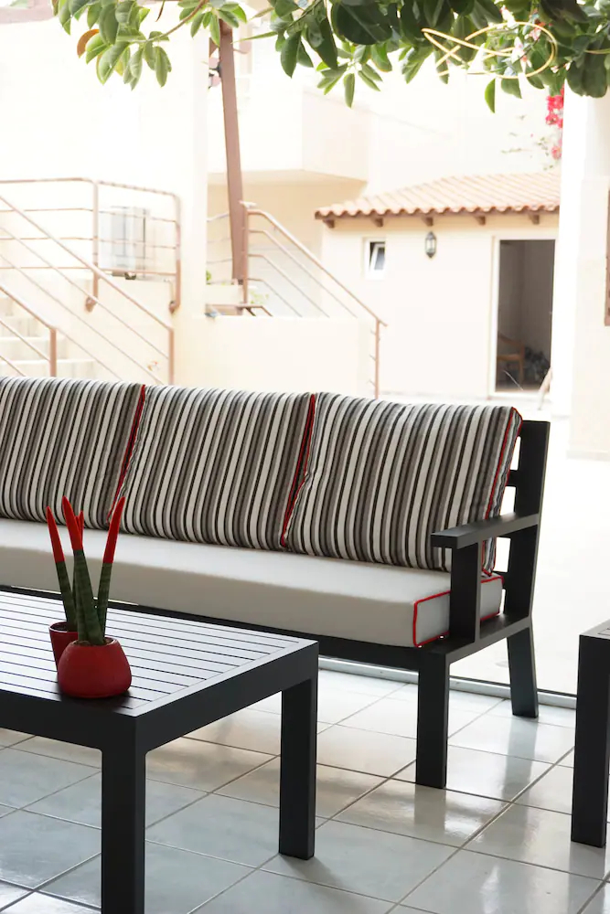Dioni Hotel