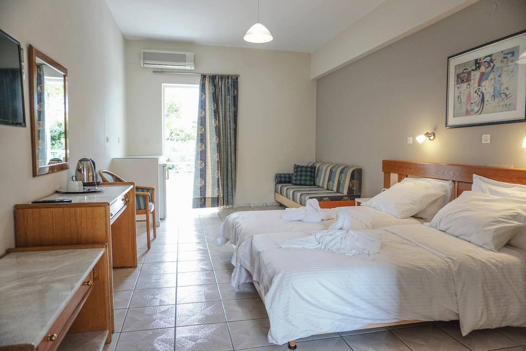Dioni Hotel