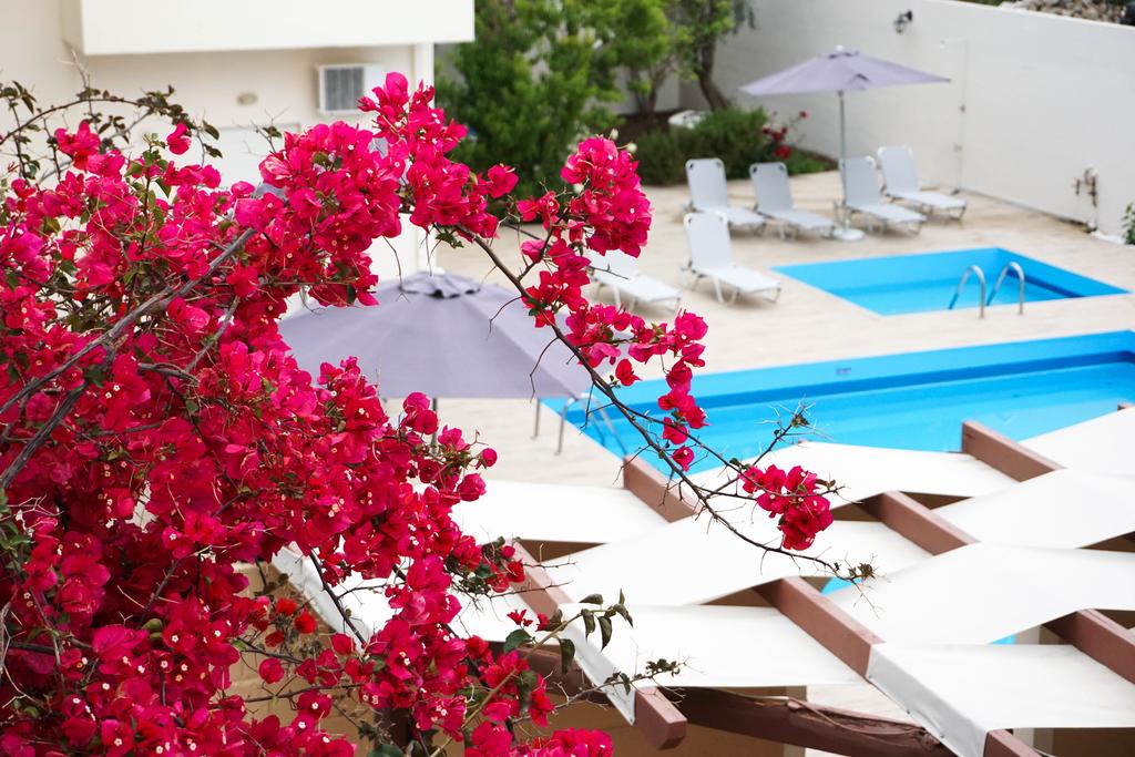 Dioni Hotel